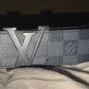 Louis Vuitton Black Leather Logo Belt Strap with box